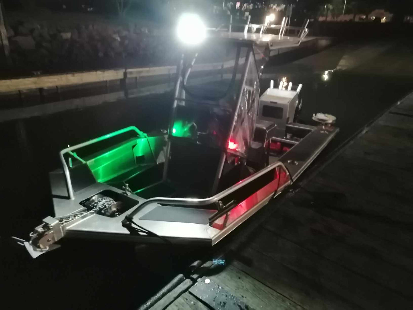 16 ft Hydrolab Scrambler Semi-Foiling Catamaran