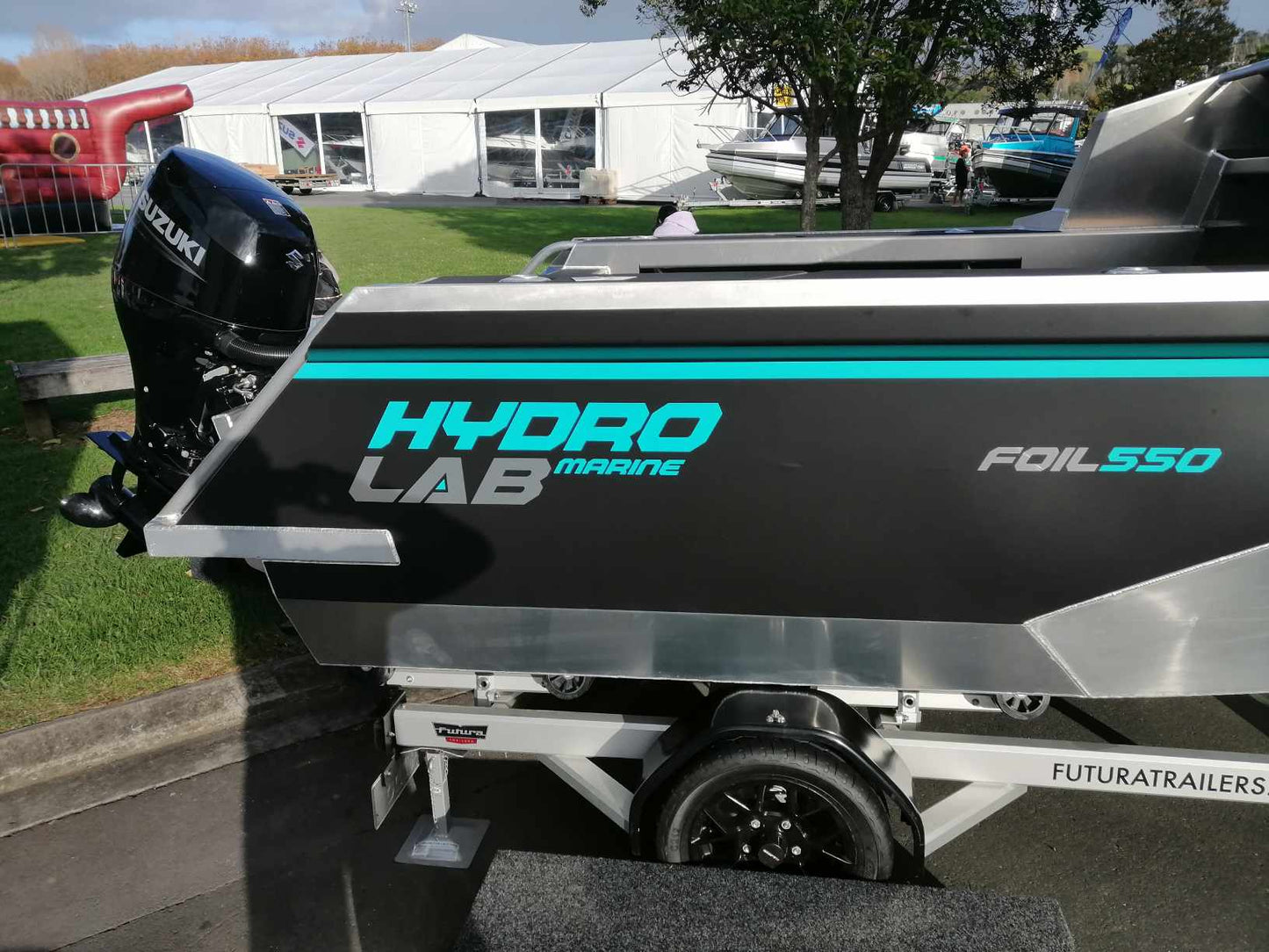 Foil 550. 18ft Semi-foiling Catamaran - Hydrolab Marine